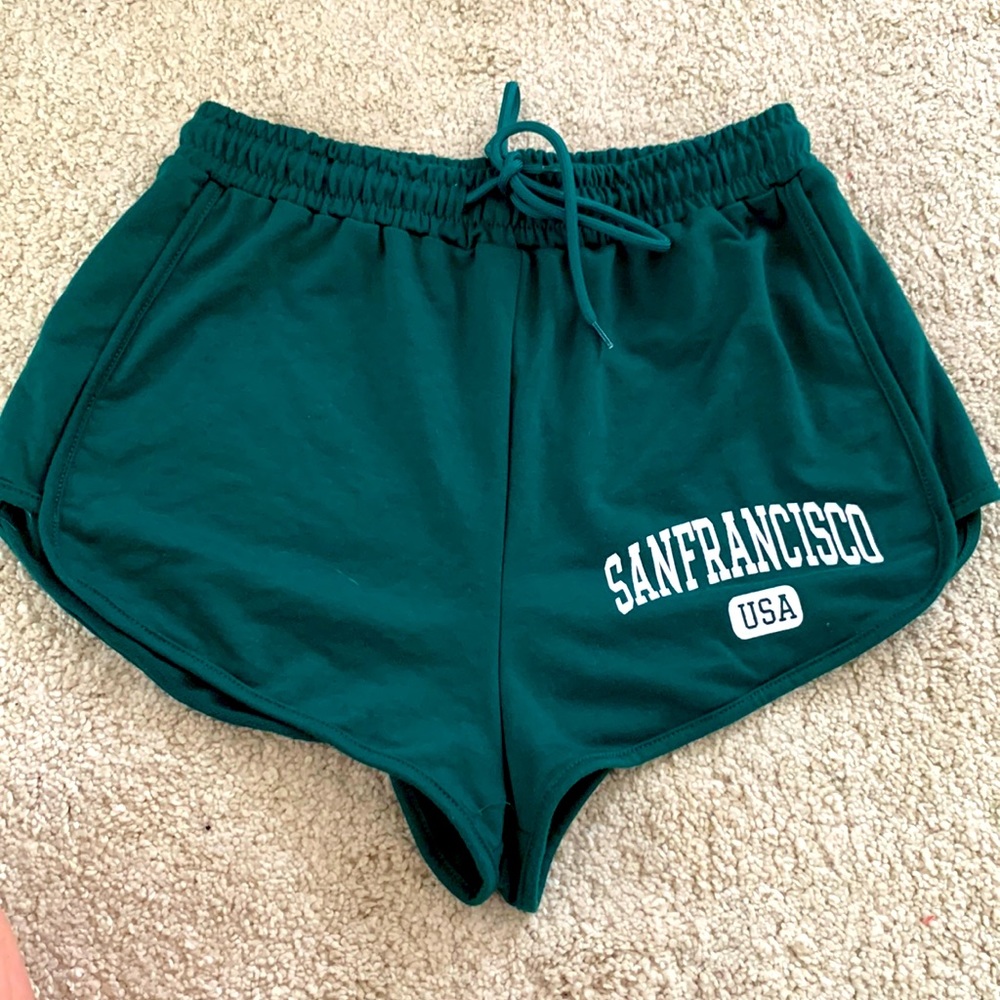 Shein shorts size S!!